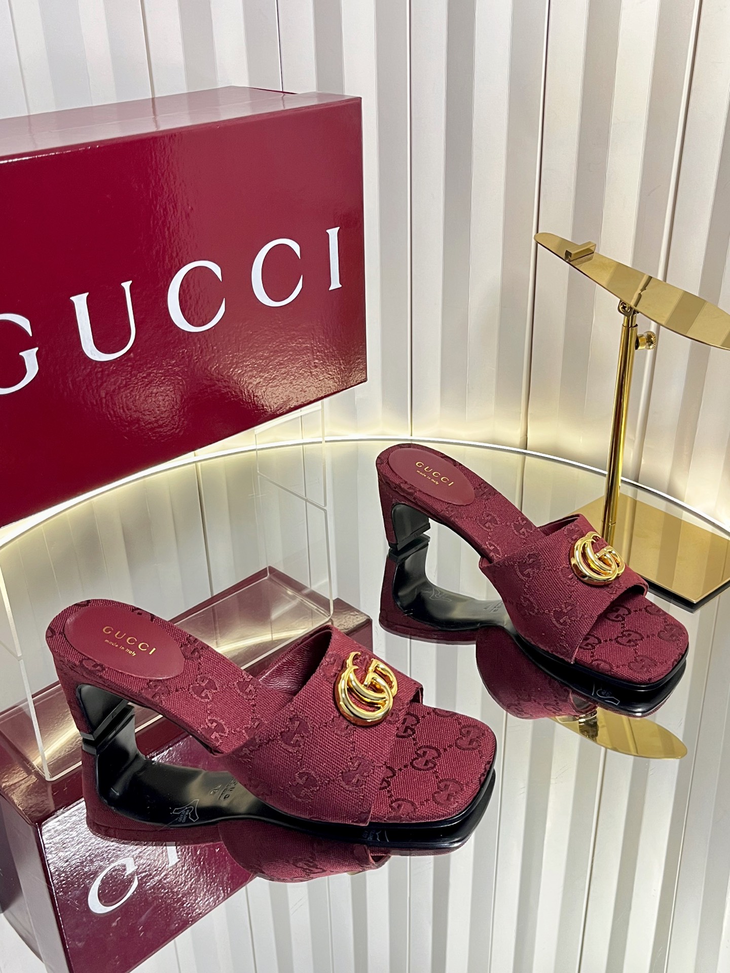Gucci sz35-42 mnq0116